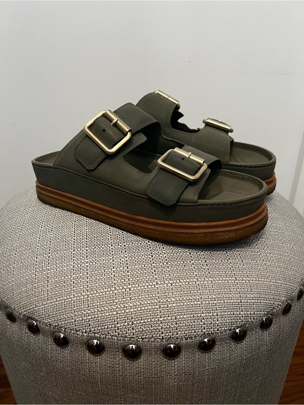 Women’s Gold Buckle Platform Anthropologie Sandals Olive Green 39